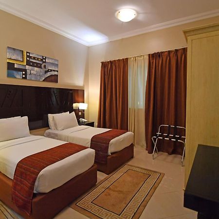 Emirates Stars Hotel Apartments Sharjah Buitenkant foto