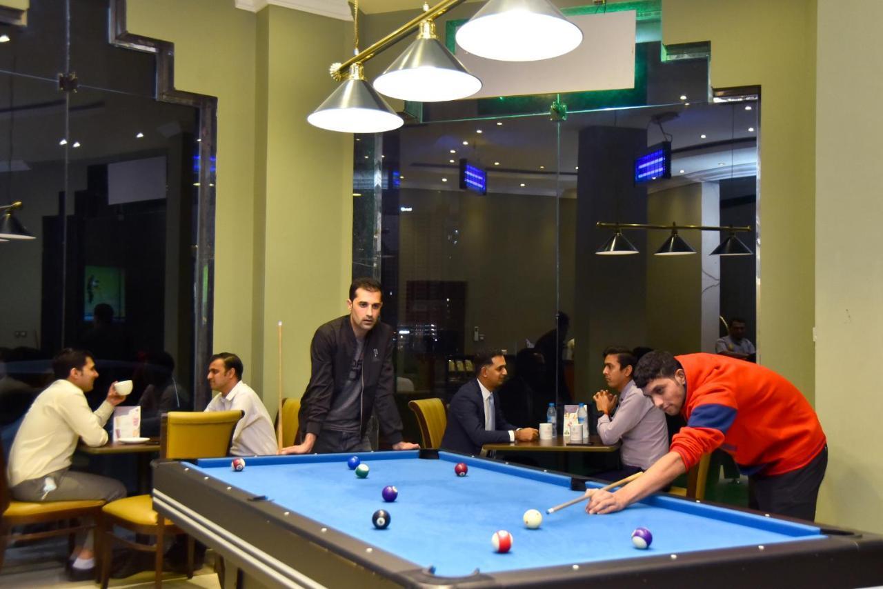 Emirates Stars Hotel Apartments Sharjah Buitenkant foto
