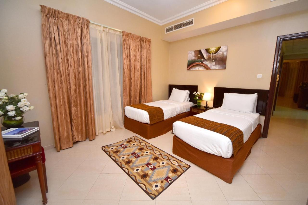 Emirates Stars Hotel Apartments Sharjah Buitenkant foto