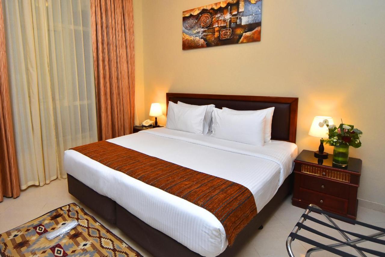 Emirates Stars Hotel Apartments Sharjah Buitenkant foto