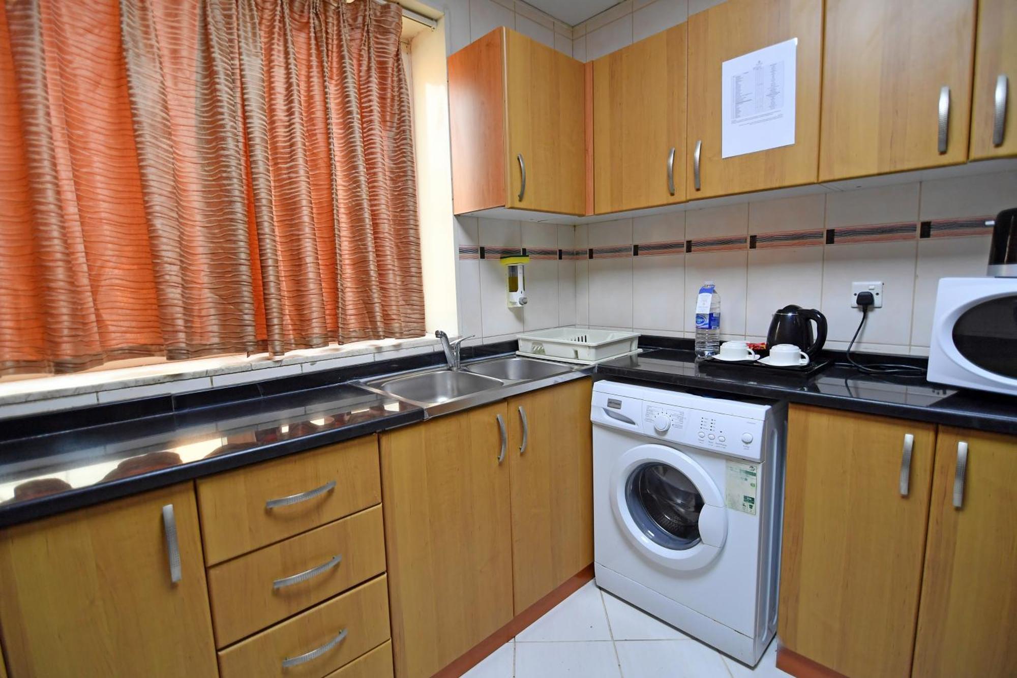 Emirates Stars Hotel Apartments Sharjah Buitenkant foto