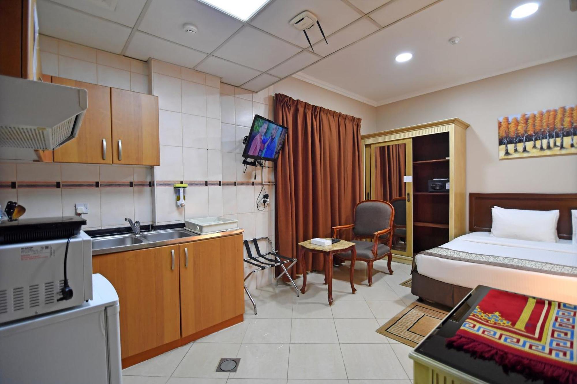 Emirates Stars Hotel Apartments Sharjah Buitenkant foto