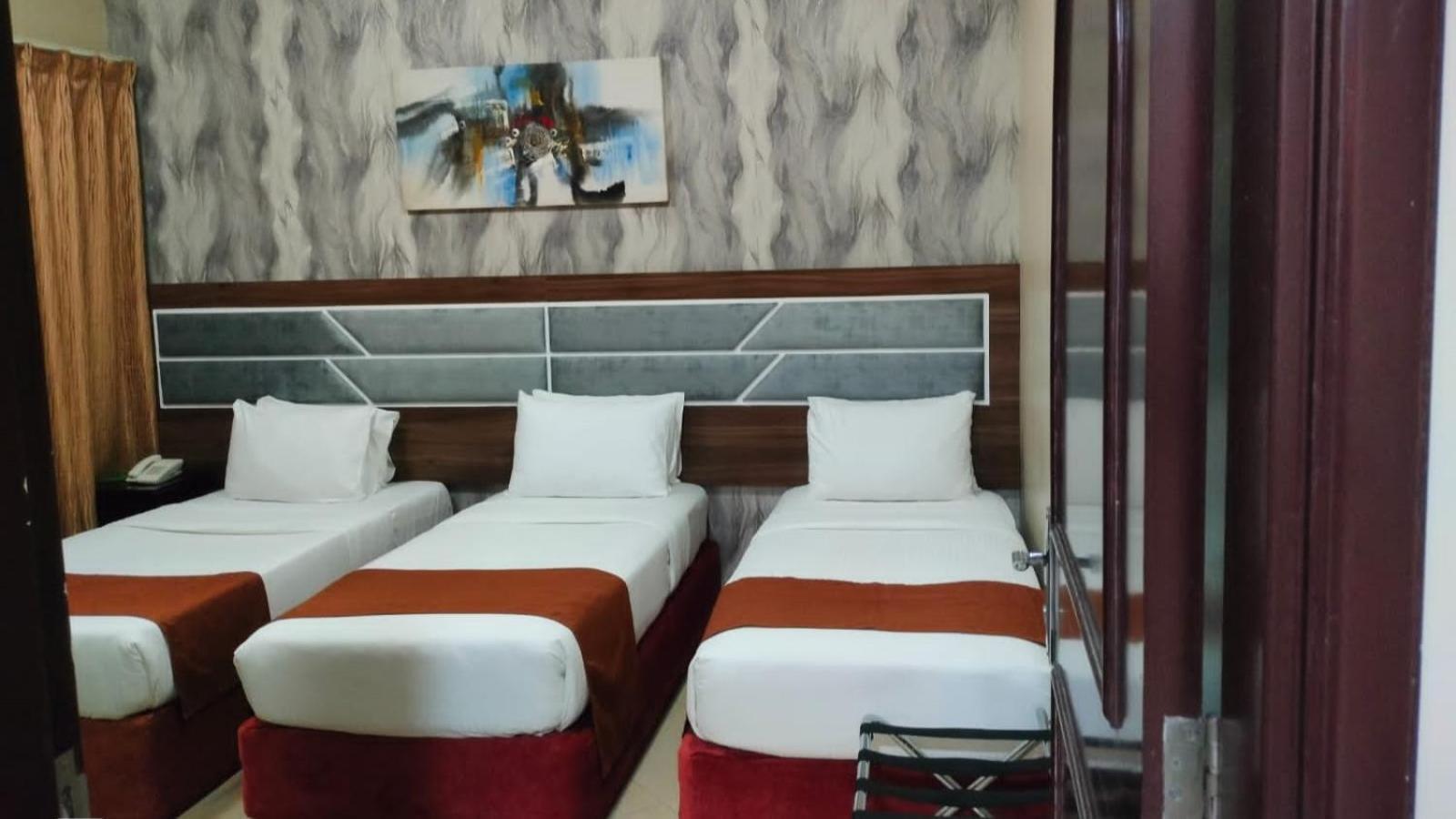 Emirates Stars Hotel Apartments Sharjah Buitenkant foto