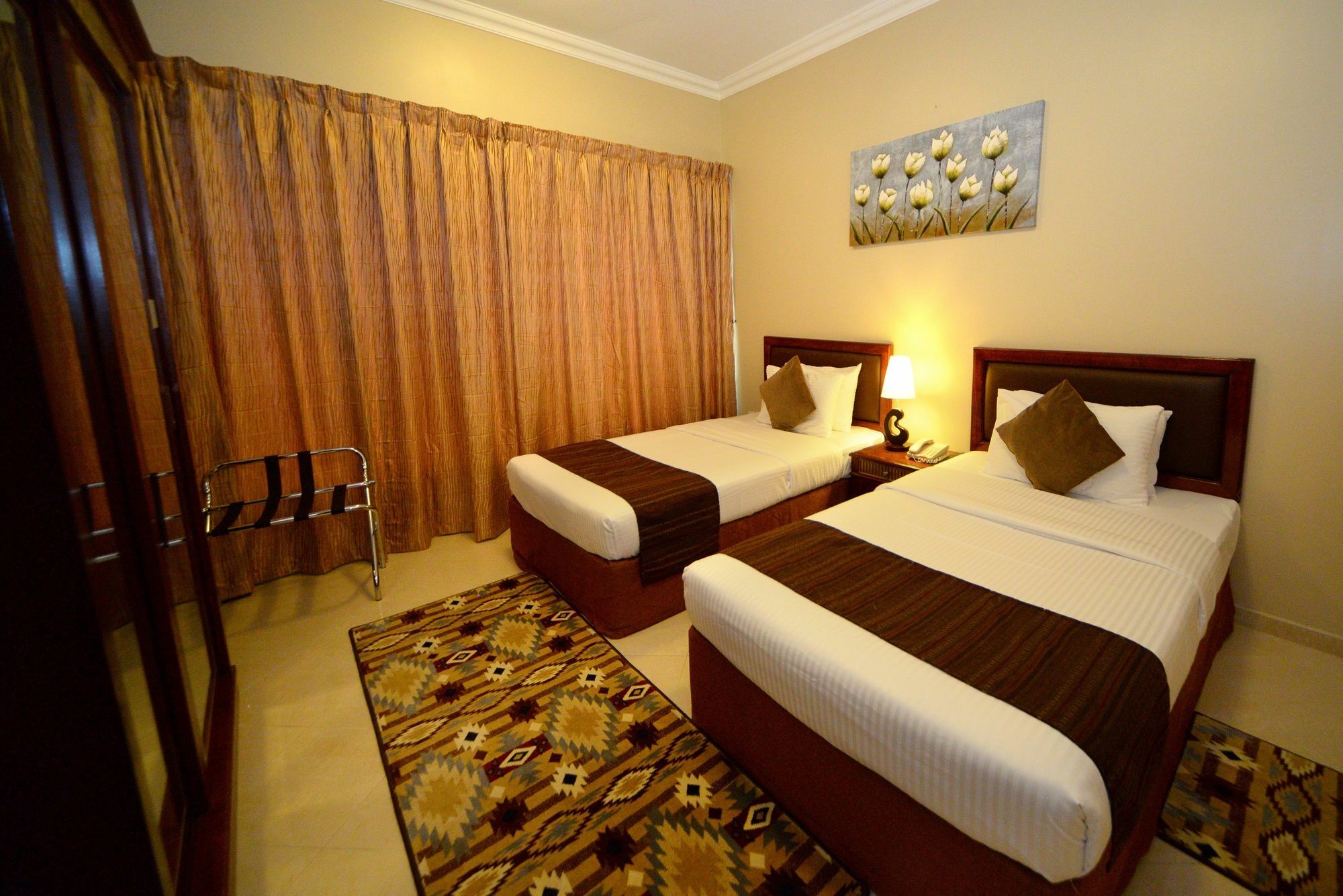 Emirates Stars Hotel Apartments Sharjah Buitenkant foto